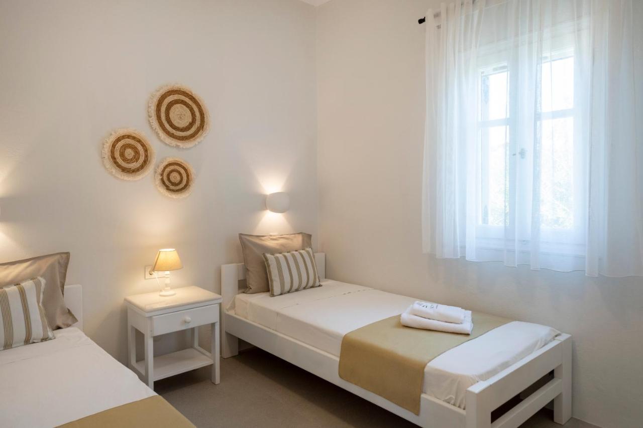 Sunrise Luxury Apartments & Suites Antiparos Exterior photo